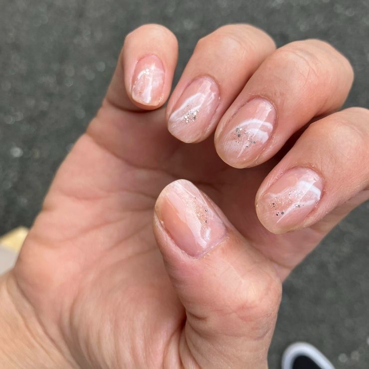 イエローラインとは 爪をキレイに伸ばすお手入れのコツのまとめ イエローラインとは 爪をキレイに伸ばすお手入れのコツのまとめ