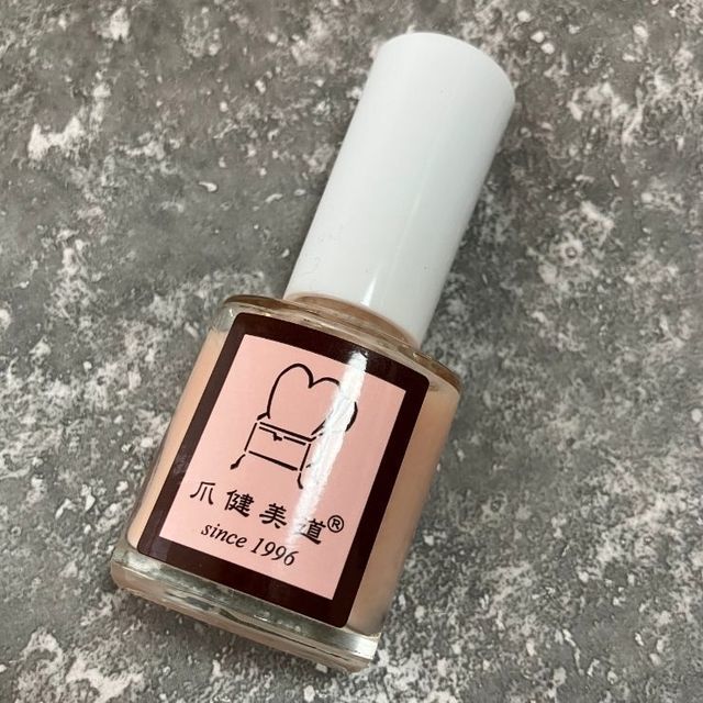 ベースコートでいつものマニキュアをプロ級に魅せるコツのまとめ