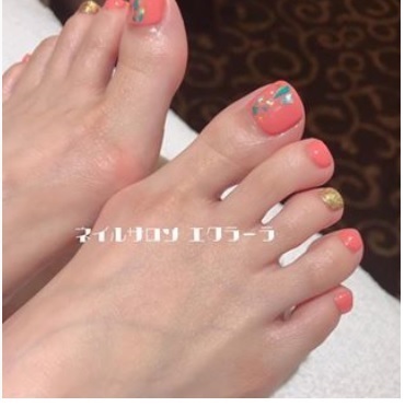 ネイルサロン初めてのフットネイル どんな事するの